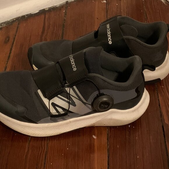 New Balance Kid's Dynasoft Reveal V4 Boa Running Shoe - Picture 2 of 3